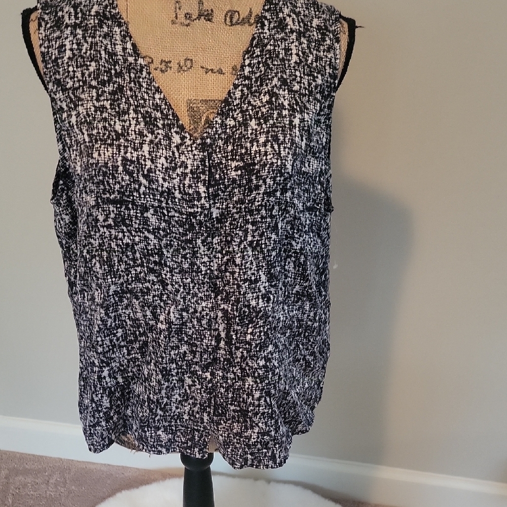 Eileen Fisher Black and White Textured Blouse